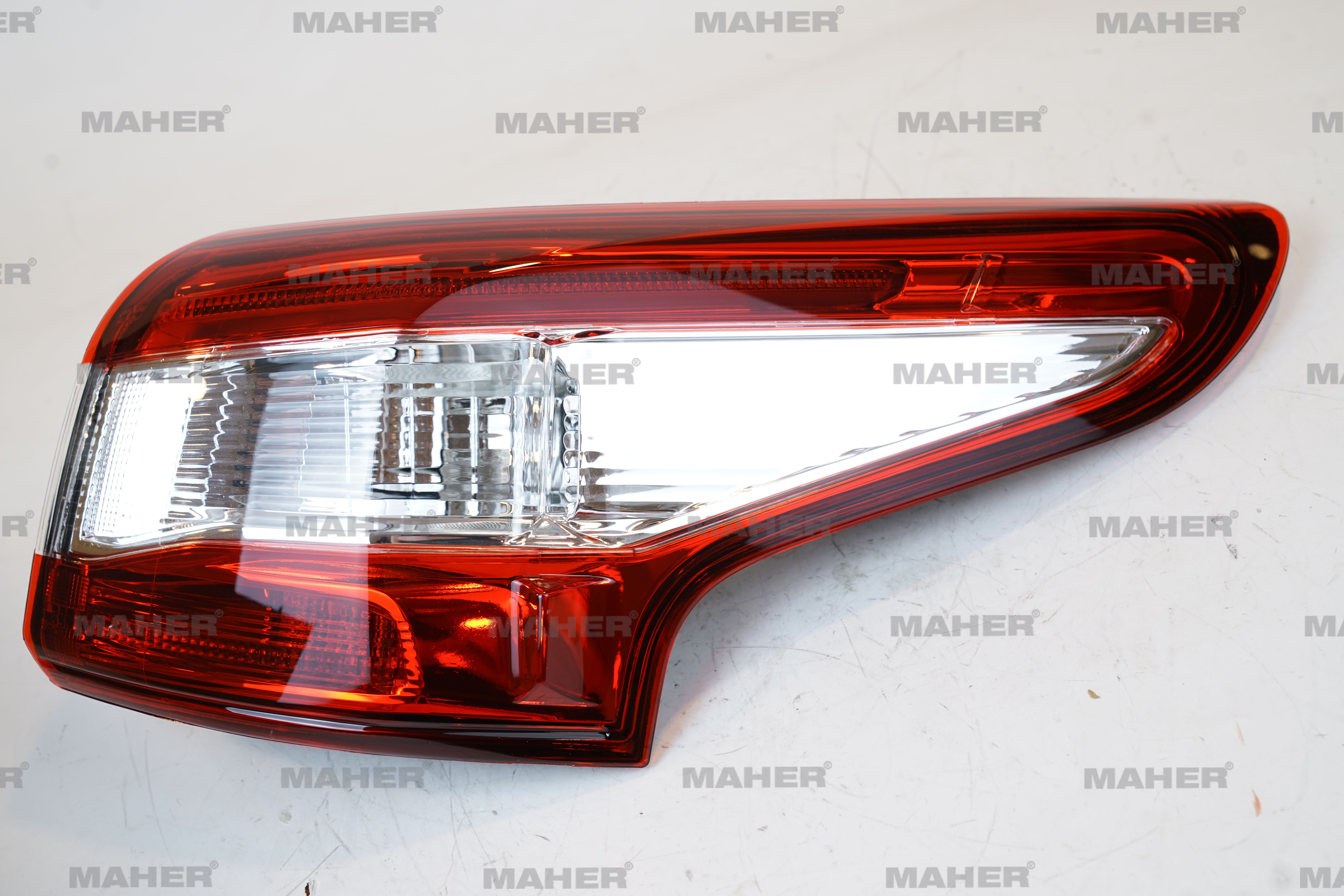 Nissan Qashqai Sağ Dış Aydınlatma 2014-2016 Stop Lambası Ledli Dış Sağ OEM 26550-4EA0A